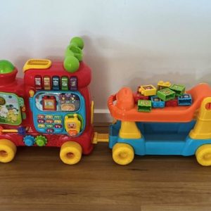 B117: VTech Push and Ride Alphabet Train