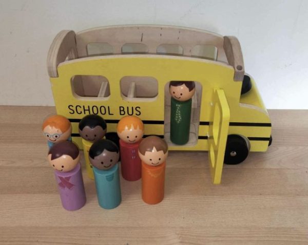 B027: Wooden School Bus