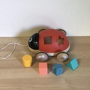B042: Hape Ladybug Shape Sorter