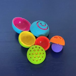 B071 : Fat Brain Oombee ball