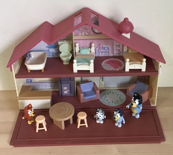 E020: Bluey's House