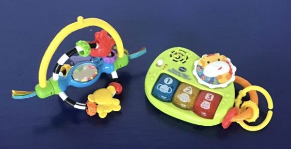B061: VTech Tummy Time Discovery Pillow and Teether